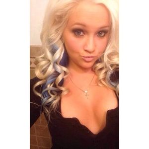 Meet your Posher, Brittani